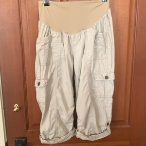 Small Beige Motherhood Maternity Capris